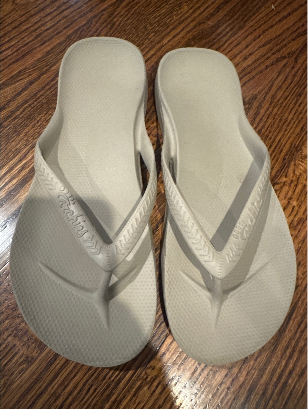Archies Arch Support Flip Flops Women’s 6